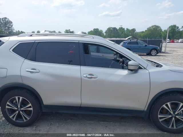 JN8AT2MT7KW263215 Nissan ROGUE SV