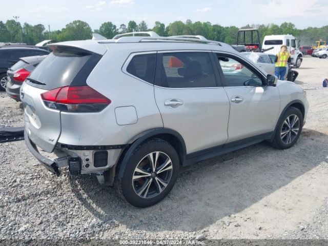 JN8AT2MT7KW263215 Nissan ROGUE SV