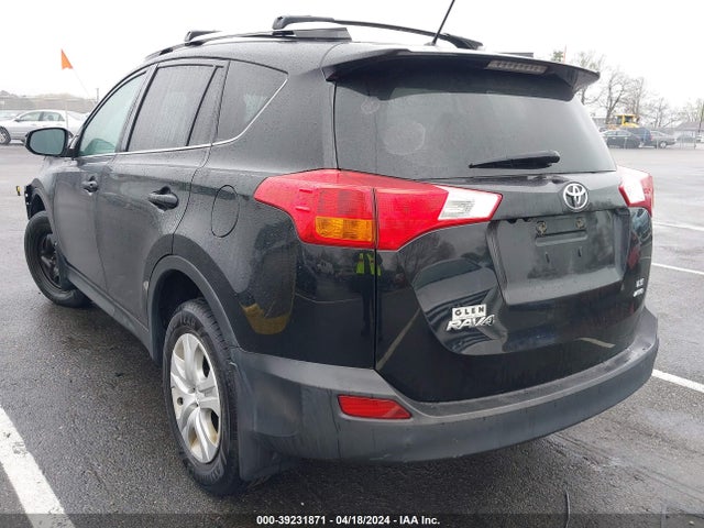 Toyota RAV4 LE 2015 2T3BFREV7FW339181 Image 3