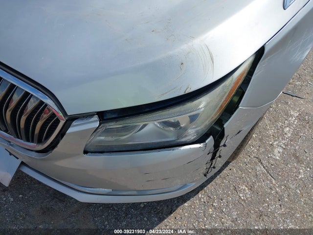 Buick Lacrosse Leather 2016 1G4GB5G36GF197491 Image 13
