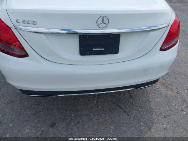 55SWF4JB0FU073748 Mercedes-Benz C 300 Luxury/sport