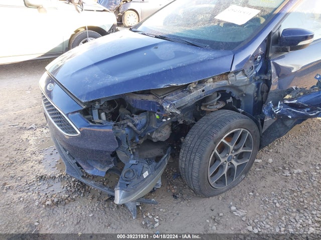 Ford FOCUS SEL 2017 1FADP3M23HL323579 Image 6