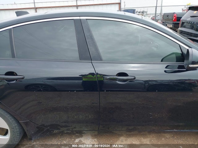 Jaguar Xe 25t 2017 SAJAR4BG0HA949261 Image 14