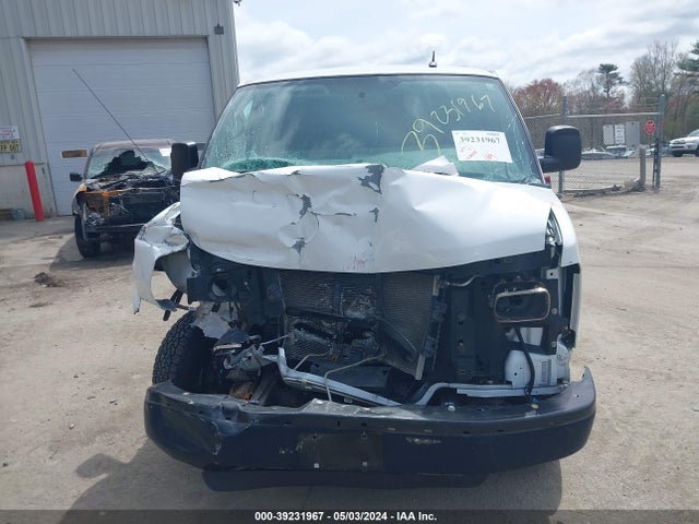 Chevrolet Express 2500 Work Van 2015 1GCWGFCF0F1167258 Image 6