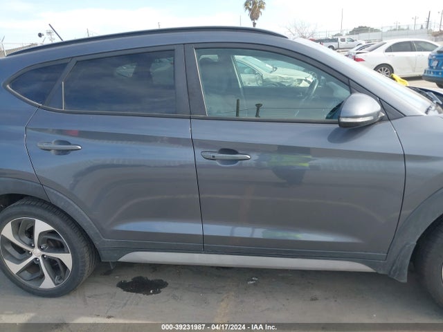 Hyundai Tucson Value 2017 KM8J33A26HU563048 Image 13