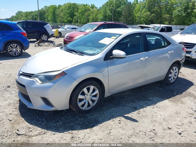 Toyota COROLLA LE 2015 2T1BURHE2FC404014 Image 2