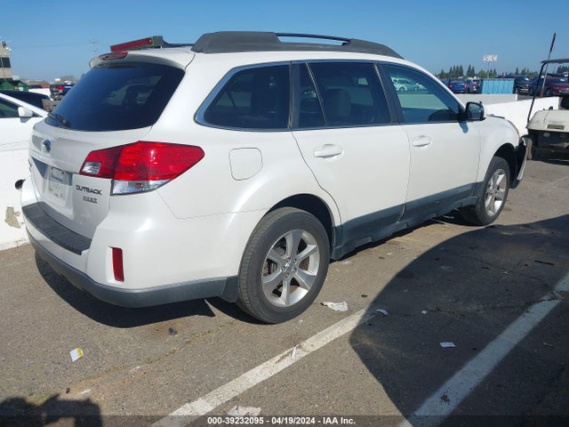 Subaru Outback 2.5i Limited 2014 4S4BRBLC0E3301773 Image 4
