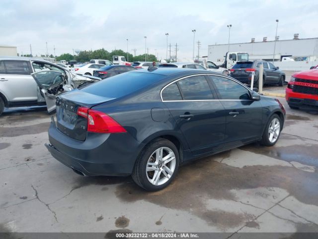 YV140MFB7F2315354 Volvo S60 T5 Premier