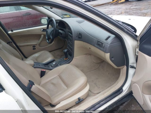 2003 SAAB 9-5 YS3ED49Z333010133 Photo 4