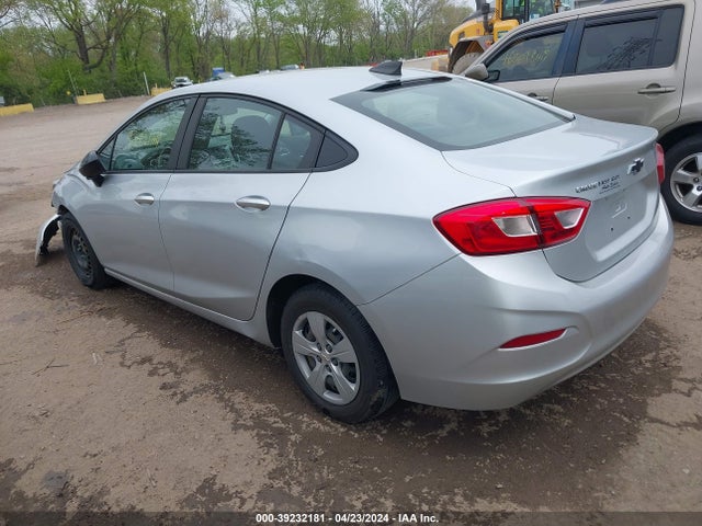 Chevrolet Cruze Ls Auto 2018 1G1BC5SM9J7226097 Image 3