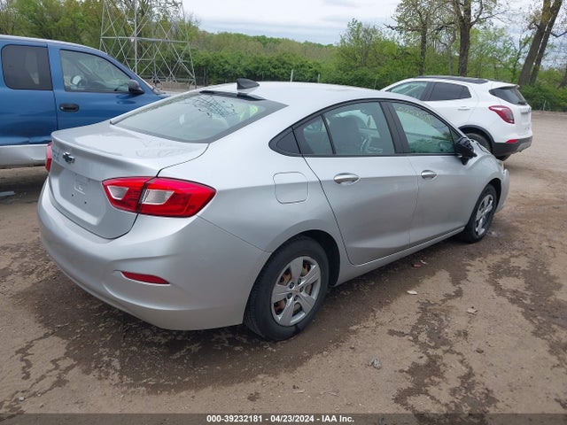 Chevrolet Cruze Ls Auto 2018 1G1BC5SM9J7226097 Image 4