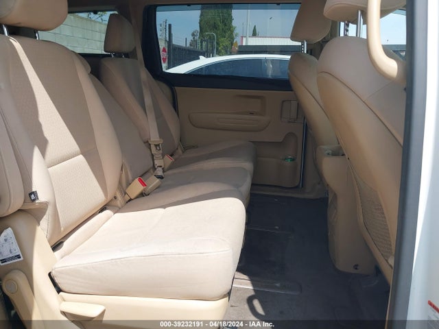 KIA SEDONA LX 2016 KNDMB5C13G6087333 Image 8