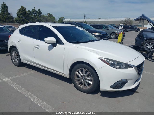 Mazda Mazda3 I Touring 2015 JM1BM1L79F1251582 Image 1