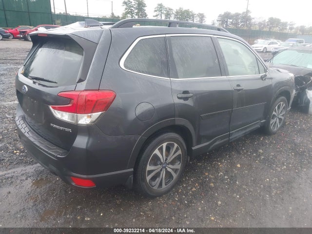 Subaru Forester Limited 2019 JF2SKAUC5KH452643 Image 4