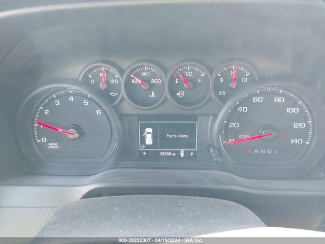 Chevrolet Silverado 1500 Custom 2019 1GCRWBEF5KZ411438 Image 7