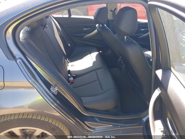 WBA8E5G53GNT94641 BMW 320i Xdrive