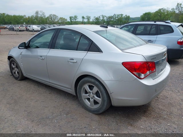 1G1PC5SB1F7132548 Chevrolet Cruze 1lt Auto