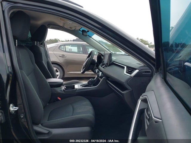 Toyota RAV4 LE 2021 2T3H1RFV5MC162975 Image 5