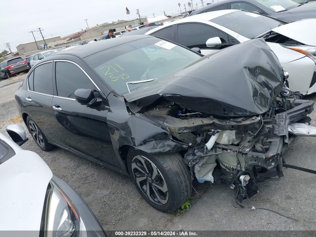 2017 1HGCR2F8XHA113411 main image