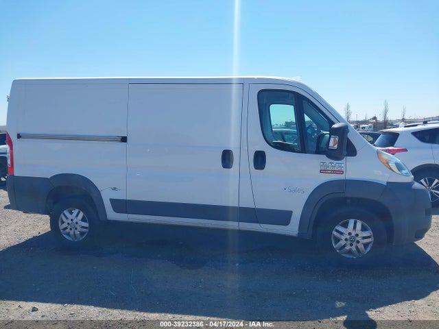 3C6TRVAG3HE521980 RAM Promaster 1500 Low Roof 136 Wb