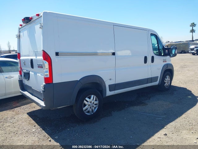 3C6TRVAG3HE521980 RAM Promaster 1500 Low Roof 136 Wb