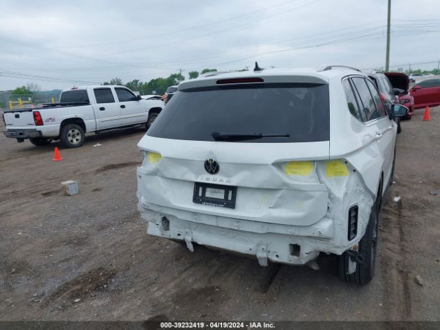 3VV3B7AXXNM119661 Volkswagen Tiguan 2.0t Se