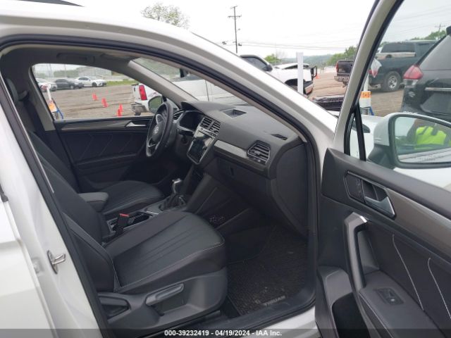 3VV3B7AXXNM119661 Volkswagen Tiguan 2.0t Se