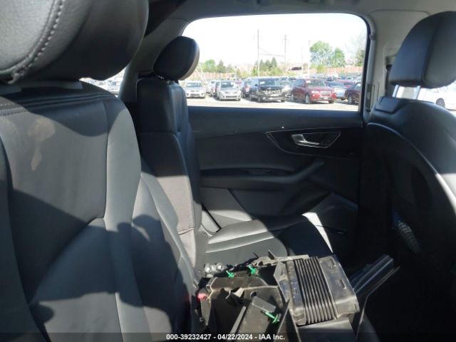 WA1LAAF70KD042985 Audi Q7 55 Premium/55 Se Premium