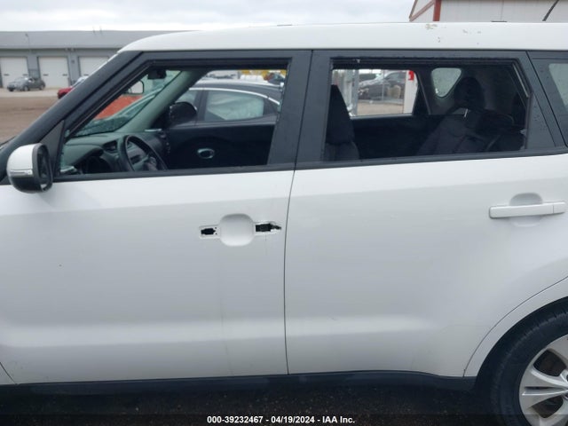 KIA SOUL + 2014 KNDJP3A51E7052571 Image 13