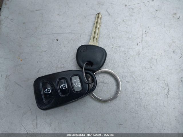 5NPDH4AE3GH785736 Hyundai ELANTRA SE
