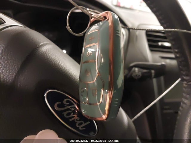 Продаж на аукціоні авто 2013 Ford Fusion Hybrid Titanium, vin: 3FA6P0RU8DR325874, номер лоту: 39232537