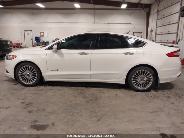 Продаж на аукціоні авто 2013 Ford Fusion Hybrid Titanium, vin: 3FA6P0RU8DR325874, номер лоту: 39232537