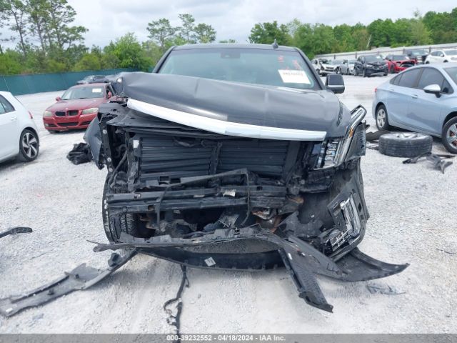 1GYS4BKJ2KR268927 Cadillac Escalade Luxury