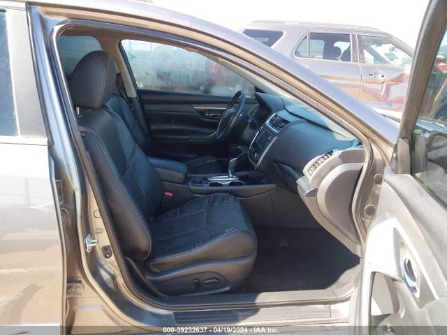 Nissan Altima 2.5 Sl 2017 1N4AL3AP9HC131405 Image 5
