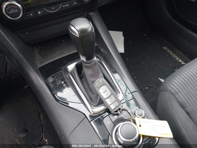 Mazda Mazda3 I Touring 2016 JM1BM1W71G1286324 Image 11