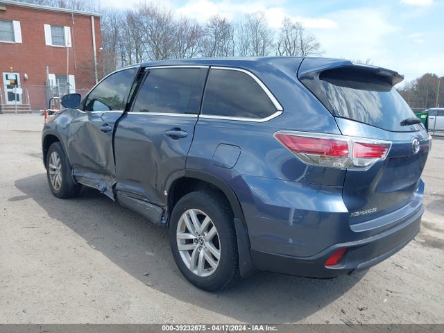 Toyota Highlander Le V6 2016 5TDBKRFH9GS266399 Image 3