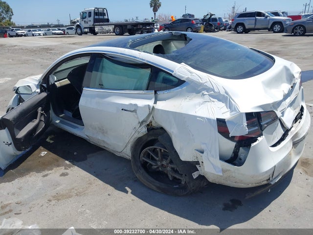 Tesla Model 3 Long Range/mid Range/standard Range/standard Range Plus 2019 5YJ3E1EA1KF401678 Image 3