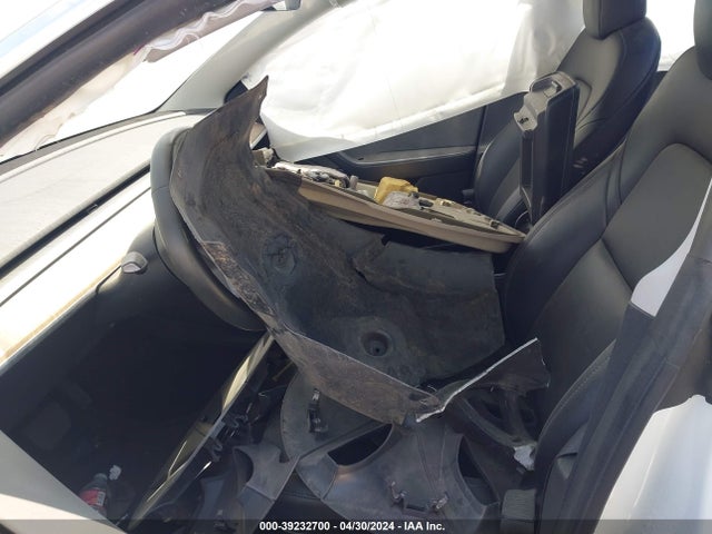 Tesla Model 3 Long Range/mid Range/standard Range/standard Range Plus 2019 5YJ3E1EA1KF401678 Image 5