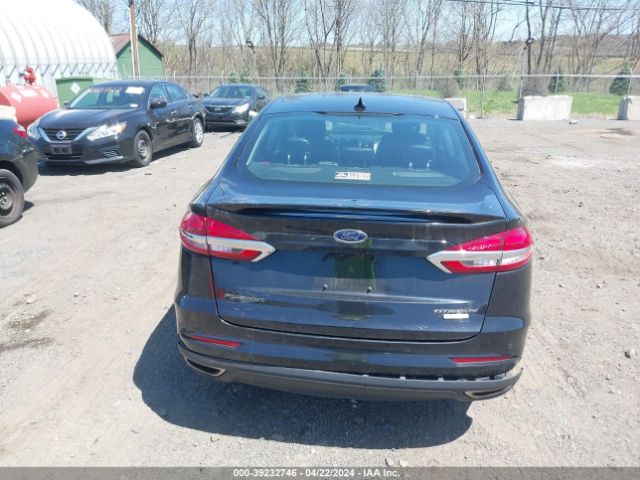 3FA6P0K98KR271057 Ford Fusion Titanium