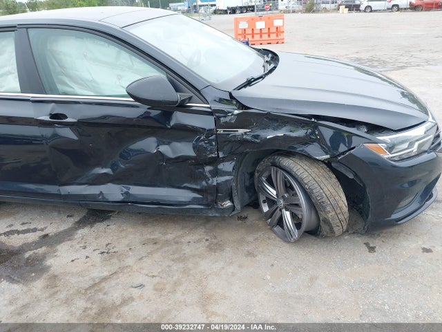 3VWC57BU1KM015837 Volkswagen Jetta 1.4t R-line/1.4t S/1.4t Se