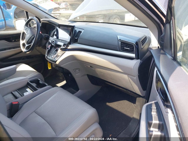 Honda Odyssey Elite 2018 5FNRL6H94JB092740 Image 5