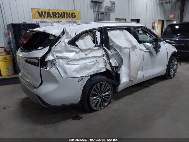 Toyota Highlander Platinum 2020 5TDFZRBH9LS037914 Image 4