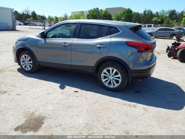 JN1BJ1CP8JW188563 Nissan Rogue Sport S
