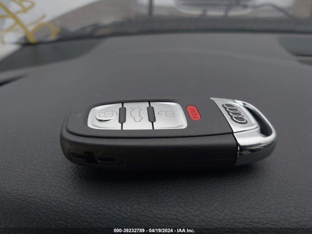WA1UFAFL4EA054078 Audi Allroad 2.0t Premium
