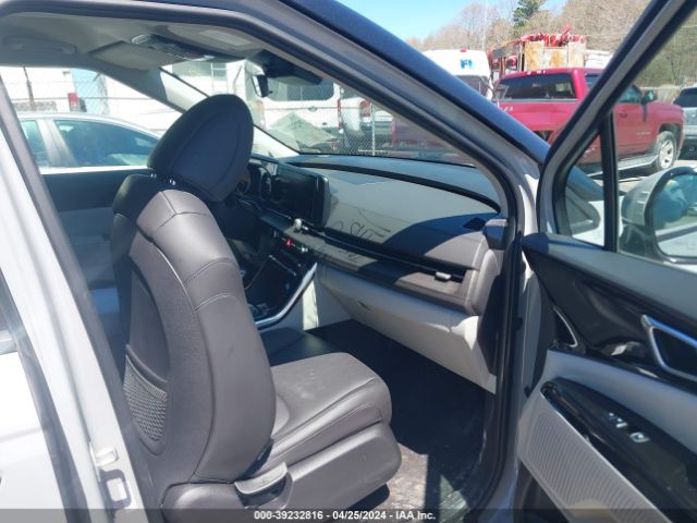 KNDNC5H3XR6377647 KIA Carnival Mpv Ex