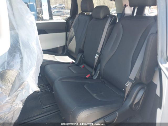 KNDNC5H3XR6377647 KIA Carnival Mpv Ex