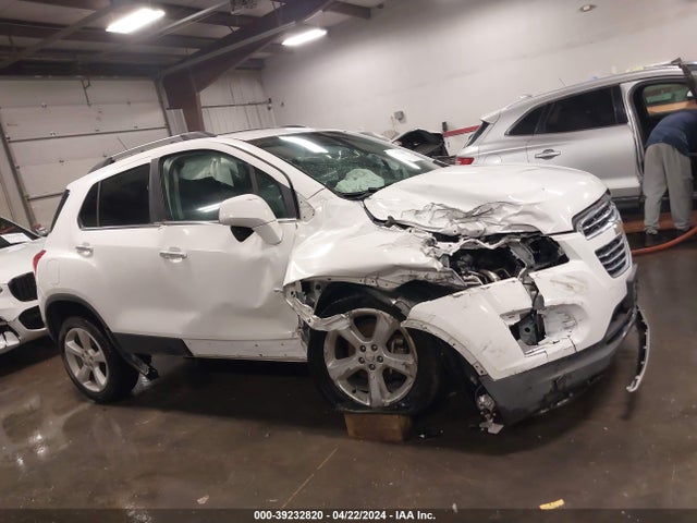 Chevrolet TRAX LTZ 2015 3GNCJTSB9FL240659 Image 13