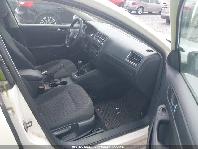 Volkswagen Jetta 2.0l S 2014 3VW1K7AJ9EM389723 Image 5