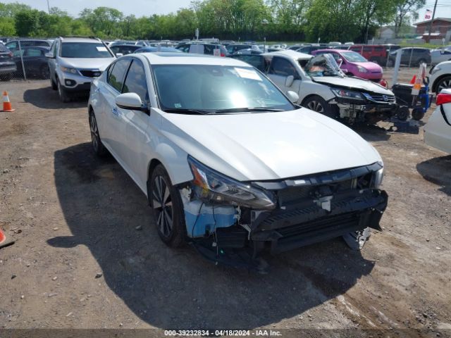 1N4BL4EV3MN327180 auction archive image