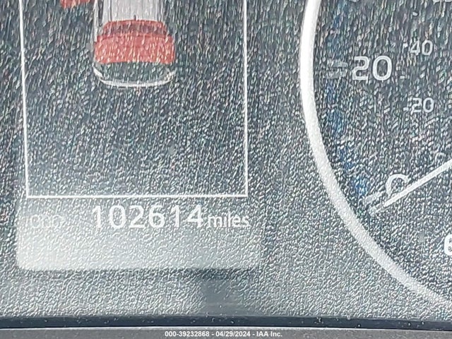 Toyota Rav4 Xle 2018 JTMWFREV4JJ165109 Image 16